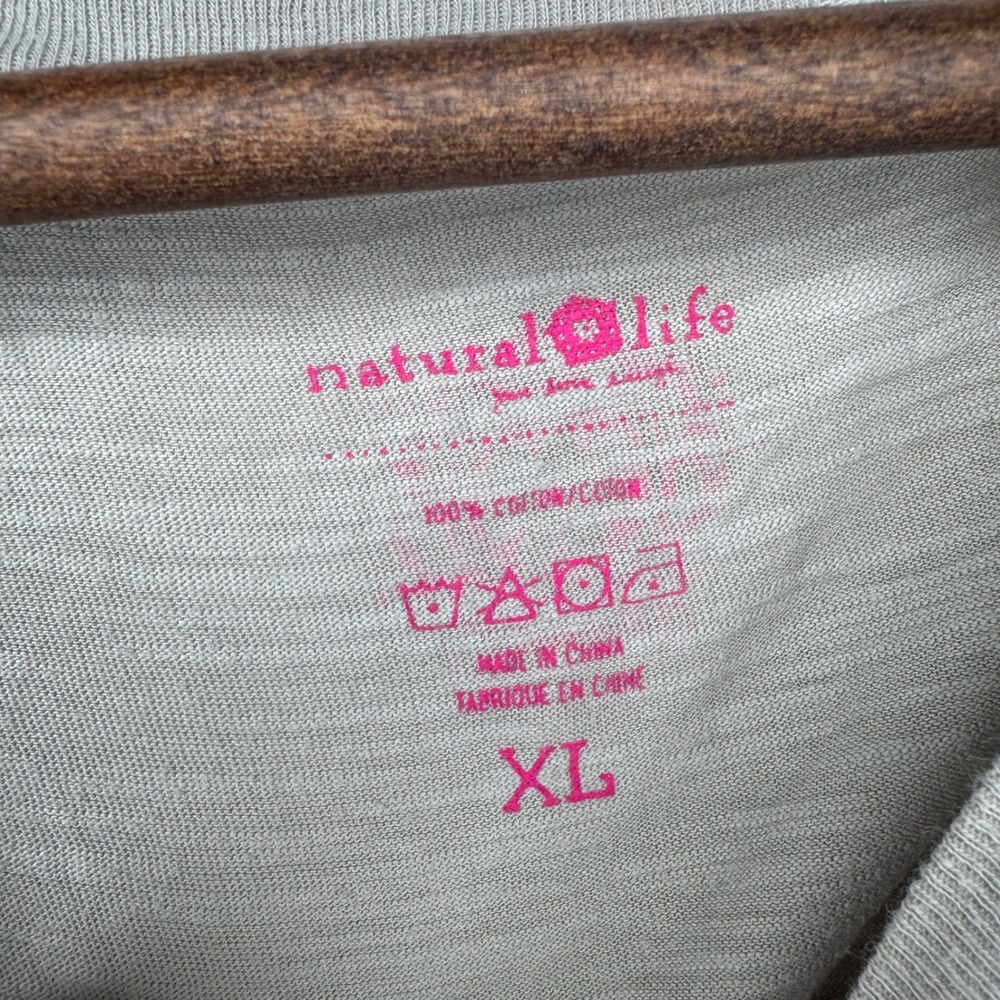 Natural Life One Kind Word Floral Graphic T-Shirt Grey Slub Cotton Womens XL - Picture 4 of 4